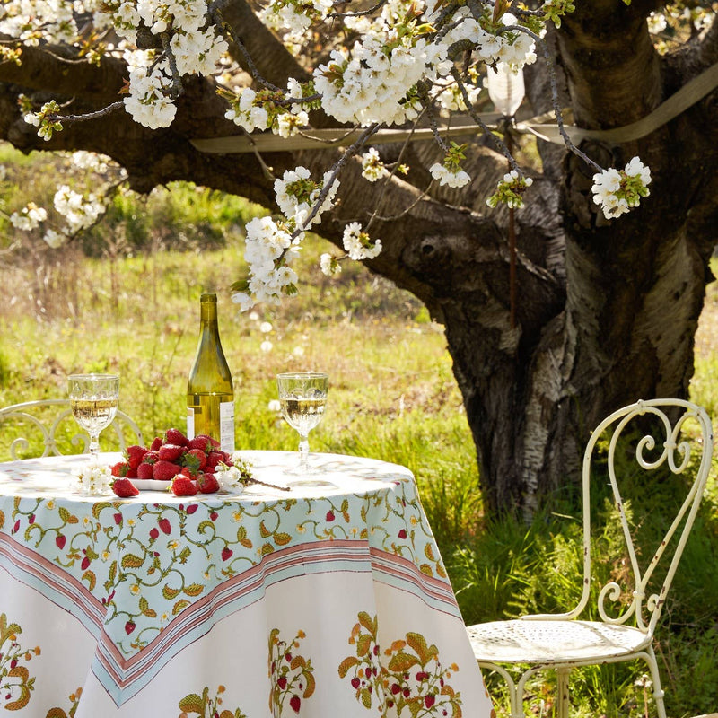 Strawberry Blue Tablecloth 90 x 90