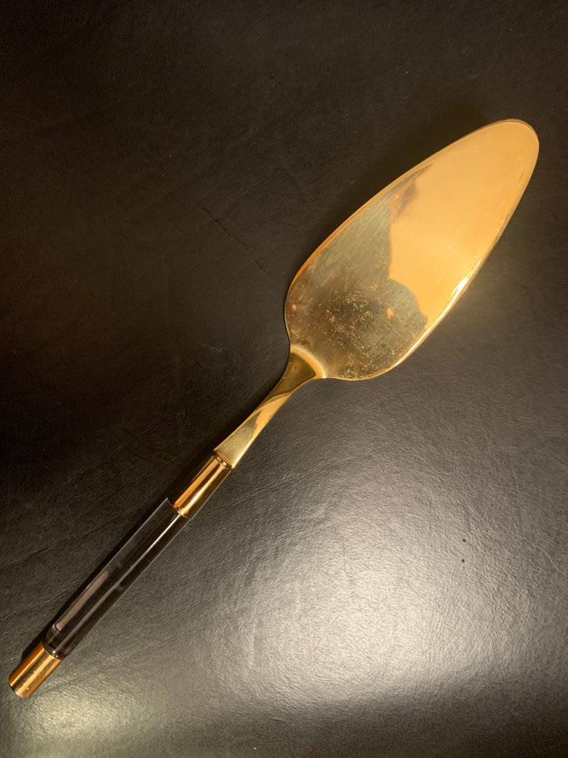 Zoe Cake Server