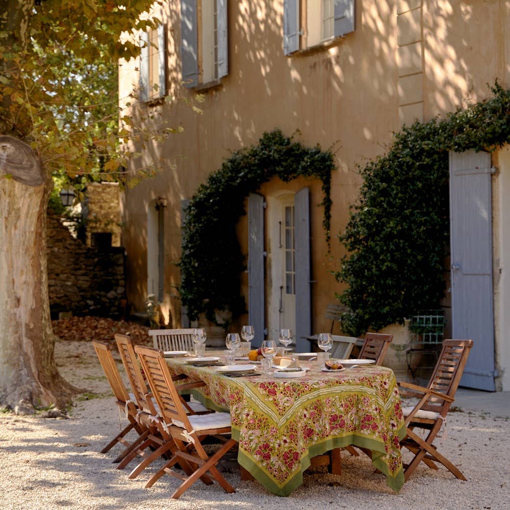 Jardin Red & Green Tablecloth 71 x 142